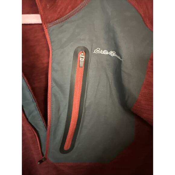 Eddie Bauer Cloud Quarter Zip Pullover, XL, Berry - Picture 4 of 6
